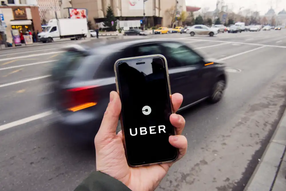 vínculo empregatício entre uber e motorista